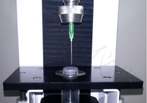 賽成MED-02醫(yī)藥包裝性能測試儀配置穿刺力夾具測試丁基膠塞穿刺力試驗(yàn)過程圖示